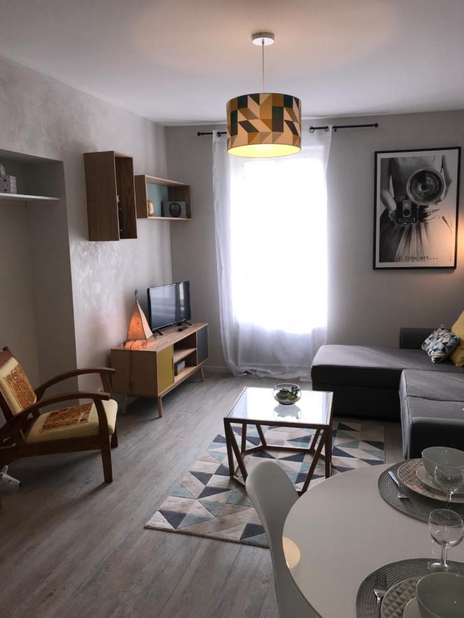 Appartement Contemporain Pont Vieux Carcassonne Exterior photo